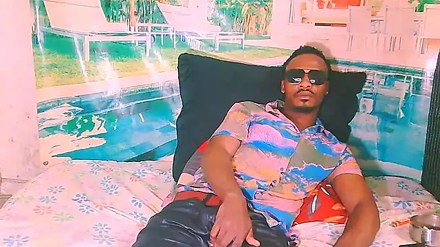 EbonyTiger69 online show from April 9, 2026, 1:39 pm