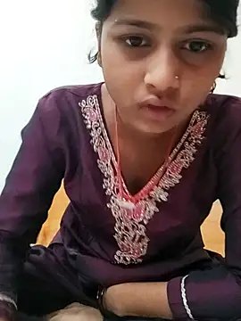 Snapshot of Saniya_Doll chatting on June 4, 2026, 5:28 pm Saniya Doll online show from June 4, 2026, 5:28 pm