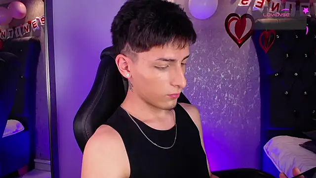 MateoMitchell online show from February 13, 2026, 4:34 am