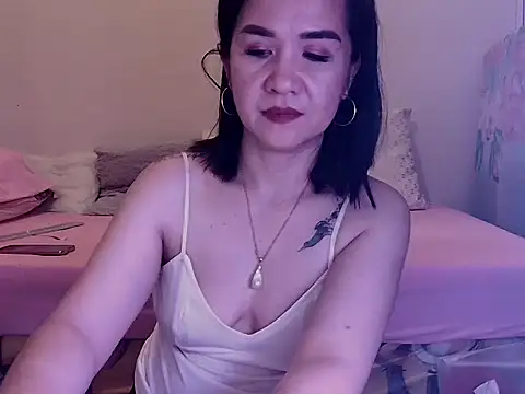 KissHott online show from March 28, 2026, 8:37 am