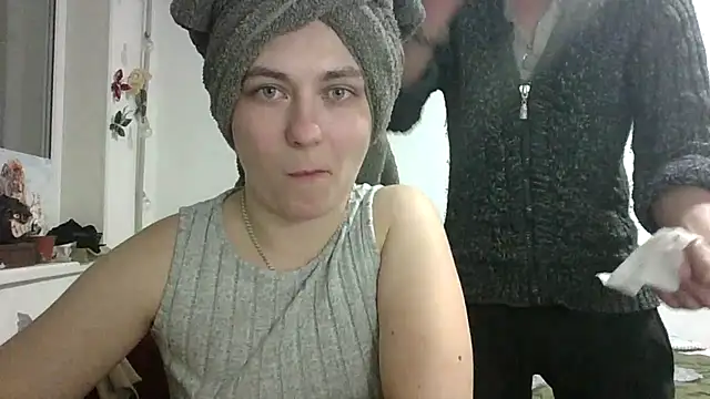 Snapshot of Twolatte1520 chatting on February 27, 2026, 7:35 pm Twolatte1520 online show from February 27, 2026, 7:35 pm