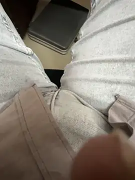 kartik 12098 online show from October 6, 2025, 6:47 am