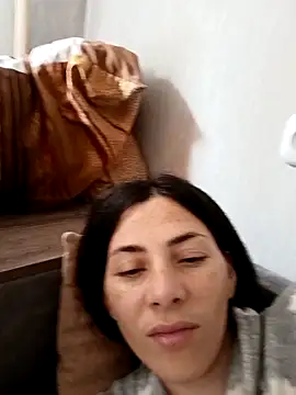 Emilia313 online show from October 4, 2025, 11:45 am