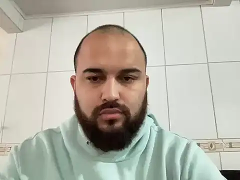 Snapshot of mayday2025m chatting on November 4, 2025, 11:36 am mayday2025m online show from November 4, 2025, 11:36 am