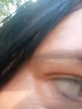 Snapshot of Bella_862 chatting on October 15, 2025, 9:28 am Bella 862 online show from October 15, 2025, 9:28 am