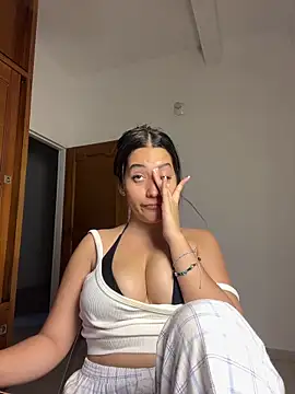 Snapshot of Nhefertary chatting on February 27, 2026, 1:28 am Nhefertary online show from February 27, 2026, 1:28 am