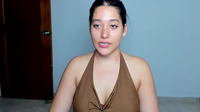 Snapshot of Nhefertary chatting on March 1, 2026, 11:27 pm Nhefertary online show from March 1, 2026, 11:27 pm