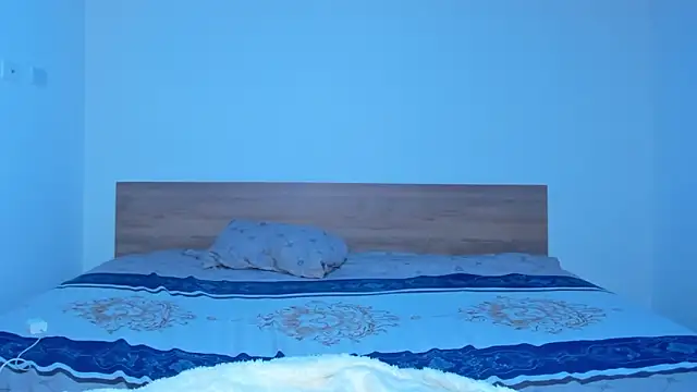 Snapshot of Nhefertary chatting on February 3, 2026, 6:40 am Nhefertary online show from February 3, 2026, 6:40 am