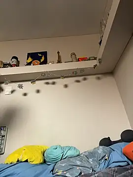 Snapshot of atreusfilho chatting on October 21, 2025, 2:05 pm atreusfilho online show from October 21, 2025, 2:05 pm