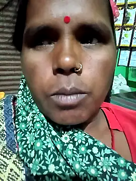 Snapshot of Janvi_tv chatting on October 28, 2025, 1:43 pm Janvi tv online show from October 28, 2025, 1:43 pm