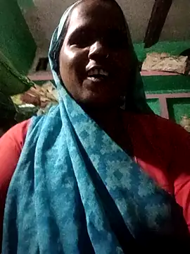 Snapshot of Janvi_tv chatting on October 6, 2025, 1:45 pm Janvi tv online show from October 6, 2025, 1:45 pm