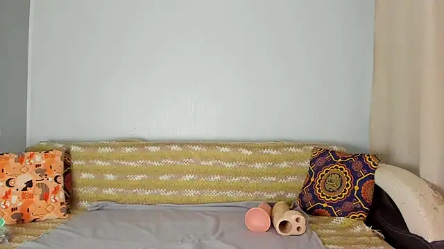 Amalia Mio online show from November 30, 2025, 8:04 am