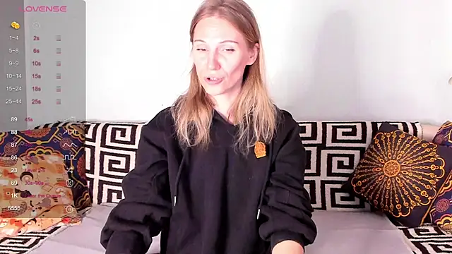 Amalia Mio online show from October 11, 2025, 8:04 am