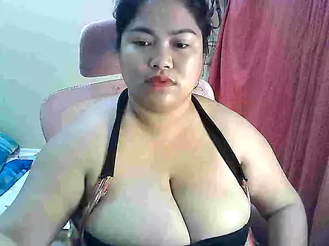 your big boobs online show from October 5, 2025, 1:07 am