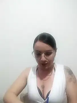 Gardeniia hot online show from October 4, 2025, 7:32 am