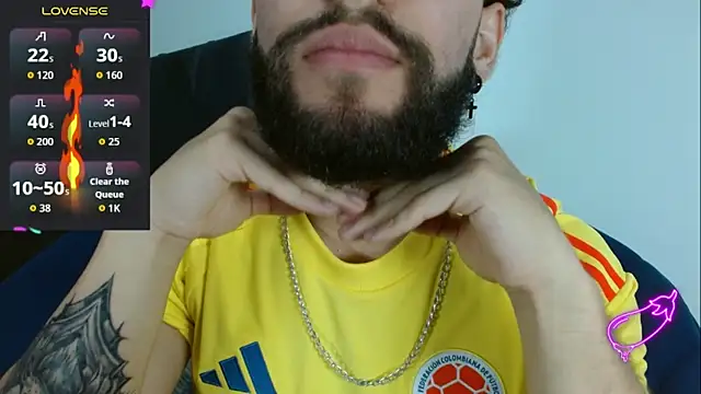 Snapshot of angel_kyrozz chatting on December 23, 2025, 2:11 am angel kyrozz online show from December 23, 2025, 2:11 am