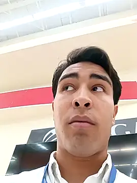 TOTIORIC online show from October 4, 2025, 5:58 pm