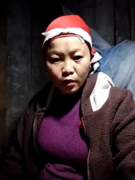 sumaybae online show from November 18, 2025, 5:05 pm