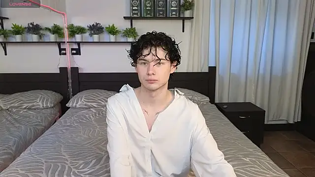 Cute Mike online show from February 8, 2026, 10:13 am