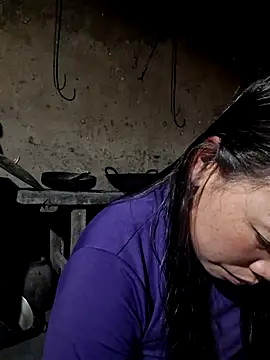 miomio-12 online show from March 16, 2026, 1:26 pm