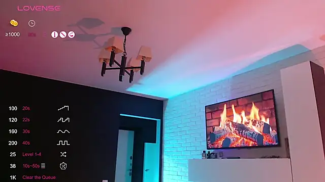 Jade Lumin online show from December 15, 2025, 3:29 pm