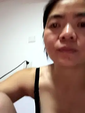 baobei666 online show from October 8, 2025, 3:02 pm