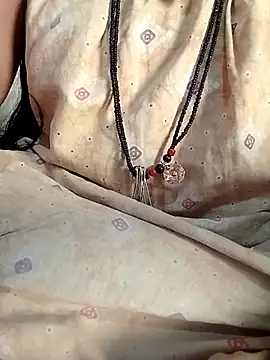 Snapshot of lasyalovely123456 chatting on October 23, 2025, 10:14 am lasyalovely123456 online show from October 23, 2025, 10:14 am