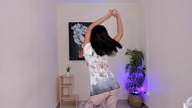 Gysel flyn online show from October 31, 2025, 11:51 am