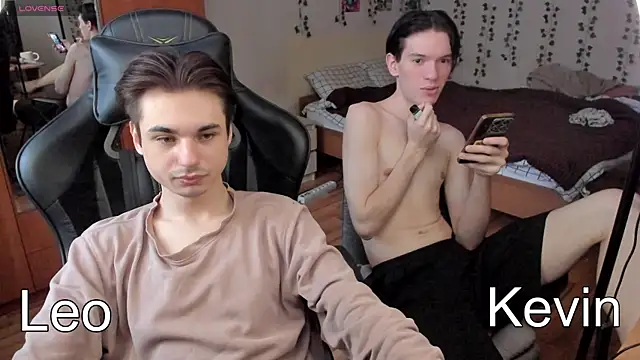 twink boysss online show from October 14, 2025, 12:06 pm