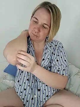 LaceyWestxx online show from October 11, 2025, 5:36 pm