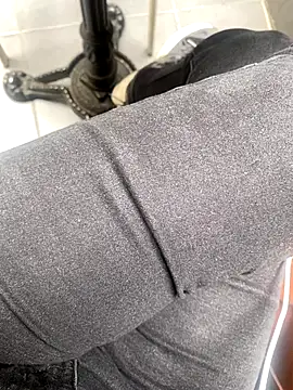 melisss2 online show from October 15, 2025, 8:44 am