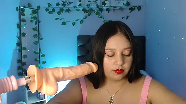 KOREN JALAA online show from February 8, 2025, 7:49 pm