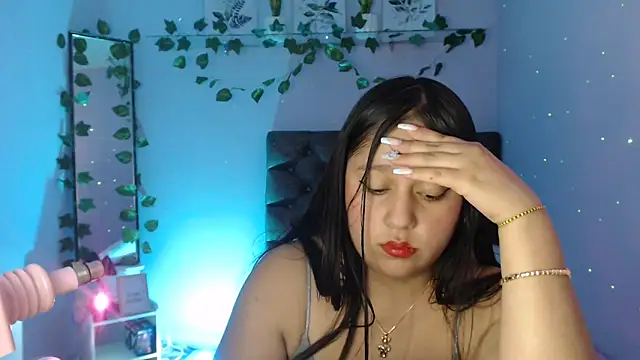 KOREN JALAA online show from February 4, 2025, 8:06 pm