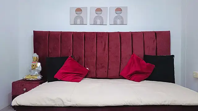 Timothe Evans online show from October 10, 2025, 8:31 pm