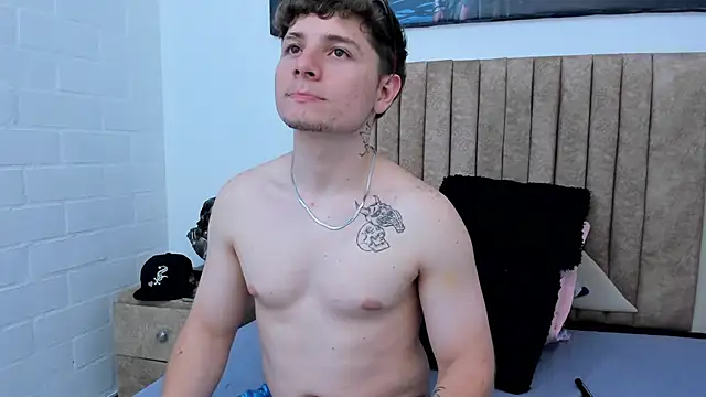 Leoo Miller online show from October 26, 2025, 8:59 am