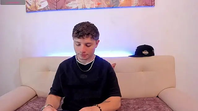 Leoo Miller online show from October 14, 2025, 9:15 pm