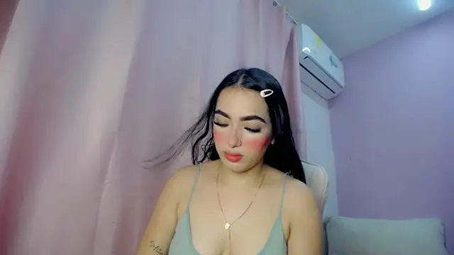 cielooo  online show from April 9, 2026, 4:25 am