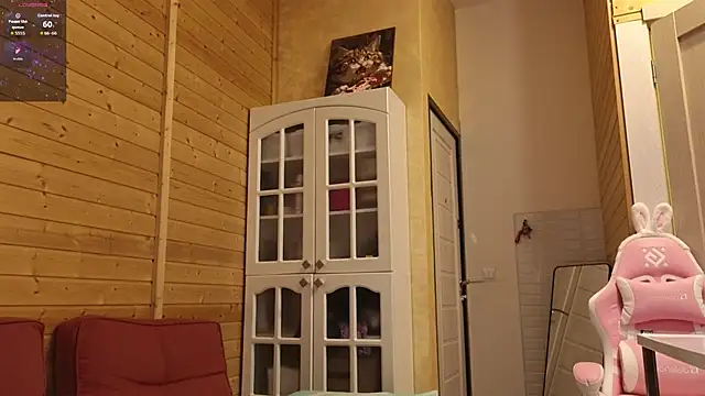 Snapshot of Lady_Shine chatting on June 18, 2026, 12:21 pm Lady Shine online show from June 18, 2026, 12:21 pm