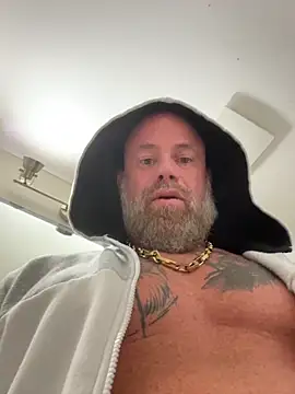 Snapshot of Muscledick40 chatting on February 23, 2026, 2:57 am Muscledick40 online show from February 23, 2026, 2:57 am