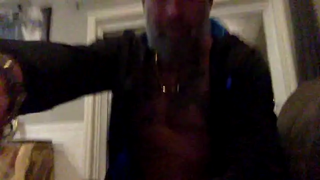 Snapshot of Muscledick40 chatting on February 14, 2026, 6:46 am Muscledick40 online show from February 14, 2026, 6:46 am