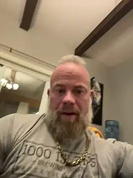 Snapshot of Muscledick40 chatting on February 7, 2026, 9:06 am Muscledick40 online show from February 7, 2026, 9:06 am