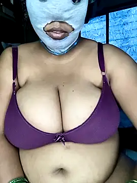 Snapshot of Shiyalsen chatting on February 22, 2026, 12:46 am Shiyalsen online show from February 22, 2026, 12:46 am