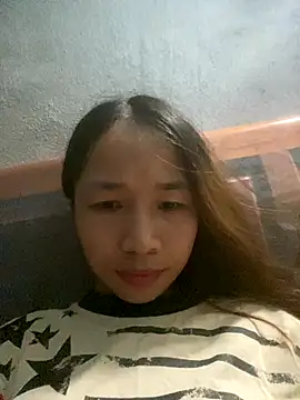 phuongthaoo01 online show from October 6, 2025, 1:56 pm