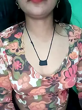 Rashmi 011 online show from October 30, 2025, 3:53 pm