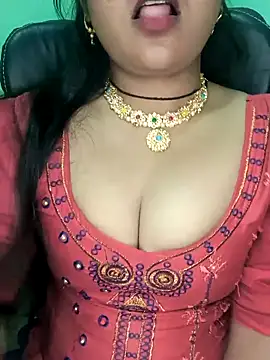 Rashmi 011 online show from February 15, 2026, 1:39 am