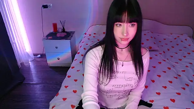 NaemiiBlush online show from November 23, 2025, 4:28 pm