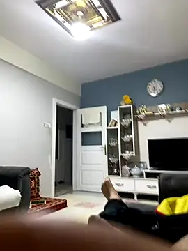 Snapshot of sertsikici20cm__ chatting on October 9, 2025, 12:28 pm sertsikici20cm online show from October 9, 2025, 12:28 pm