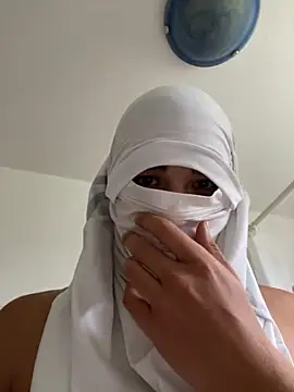 Snapshot of DirtyKazak chatting on October 7, 2025, 12:28 pm DirtyKazak online show from October 7, 2025, 12:28 pm