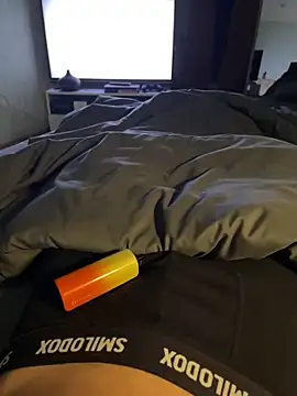 Snapshot of DirtyKazak chatting on October 26, 2025, 5:13 pm DirtyKazak online show from October 26, 2025, 5:13 pm