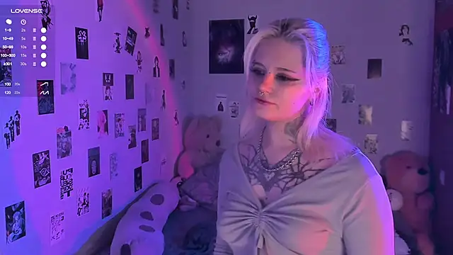 bixxxiz online show from November 2, 2025, 11:59 am